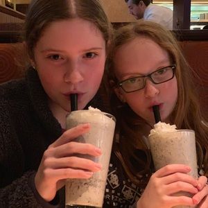 Meet your Posher, Dawn